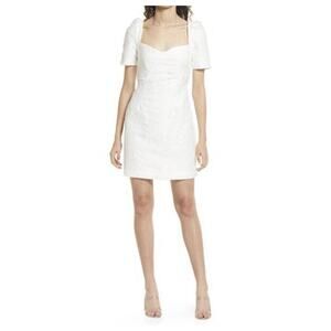 Elliatt NWOT Feminise Textured Puff Sleeve Mini Dress White Size L